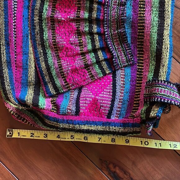NWOT Multicolor Woven Zip Top Tote - Picture 6 of 7
